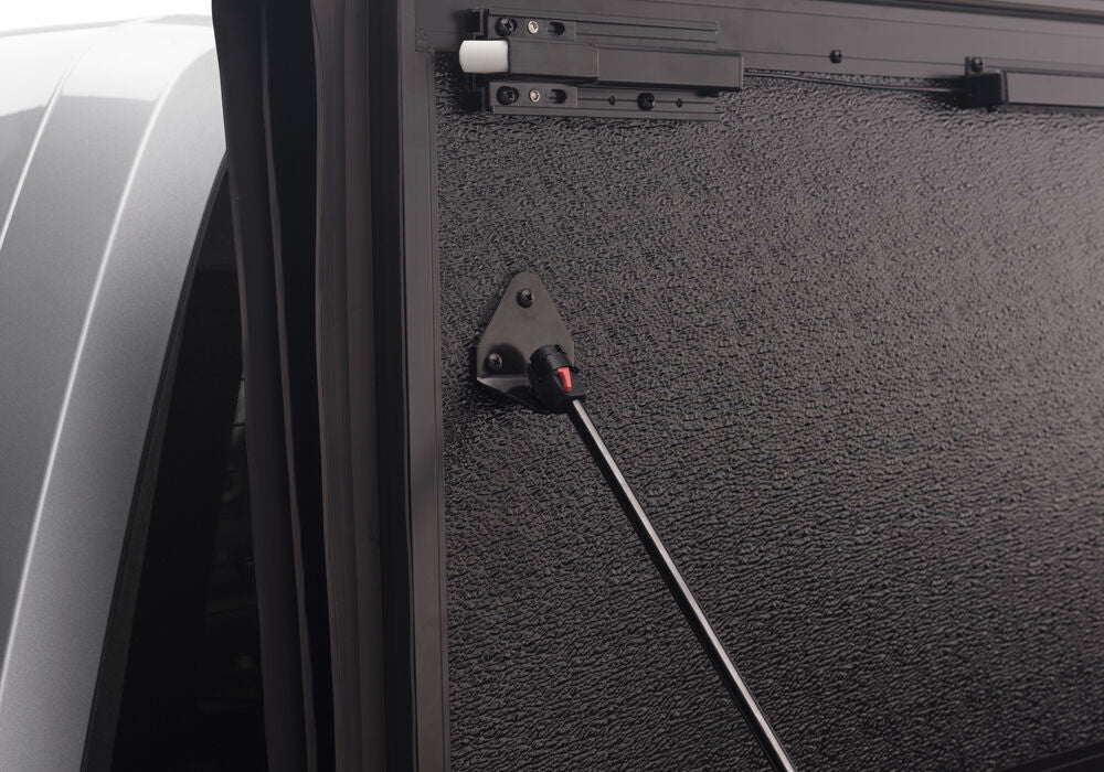 UC_Flex_2017_HondaRidgeline_Detail_01_H.jpg