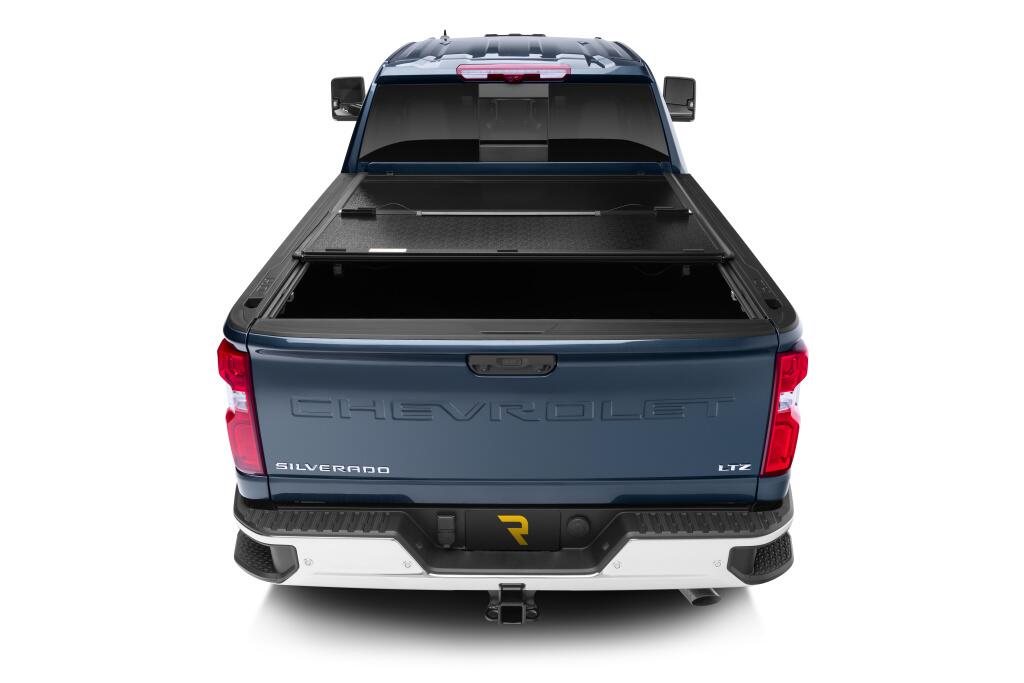 UC_Flex_20Chevy-2500_Rear02_Half_RT.jpg