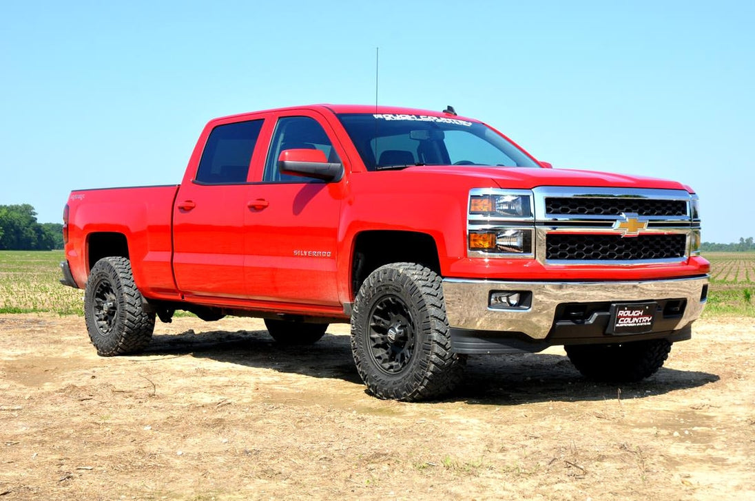 2014_chevy_gmc_2_5_in_suspension_lift_1_mini_1.jpg
