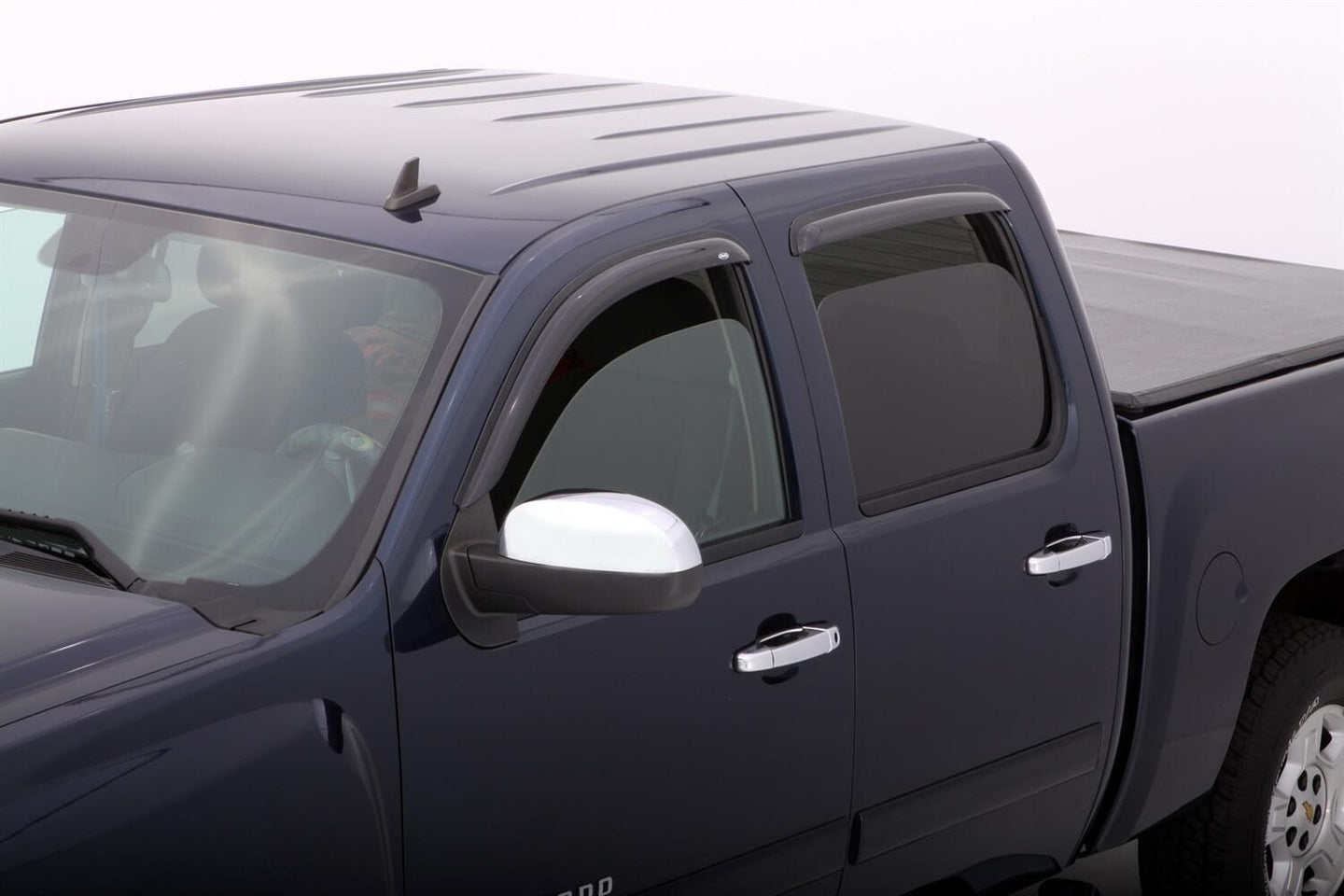 94040_on_vehicle_HR.jpg