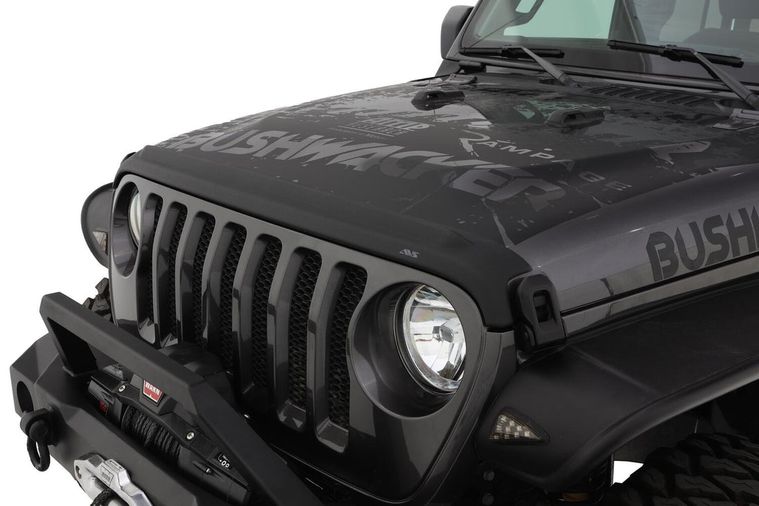 AVS_AeroskinII_2019_JeepJL_436148_U1_angleshot.jpg
