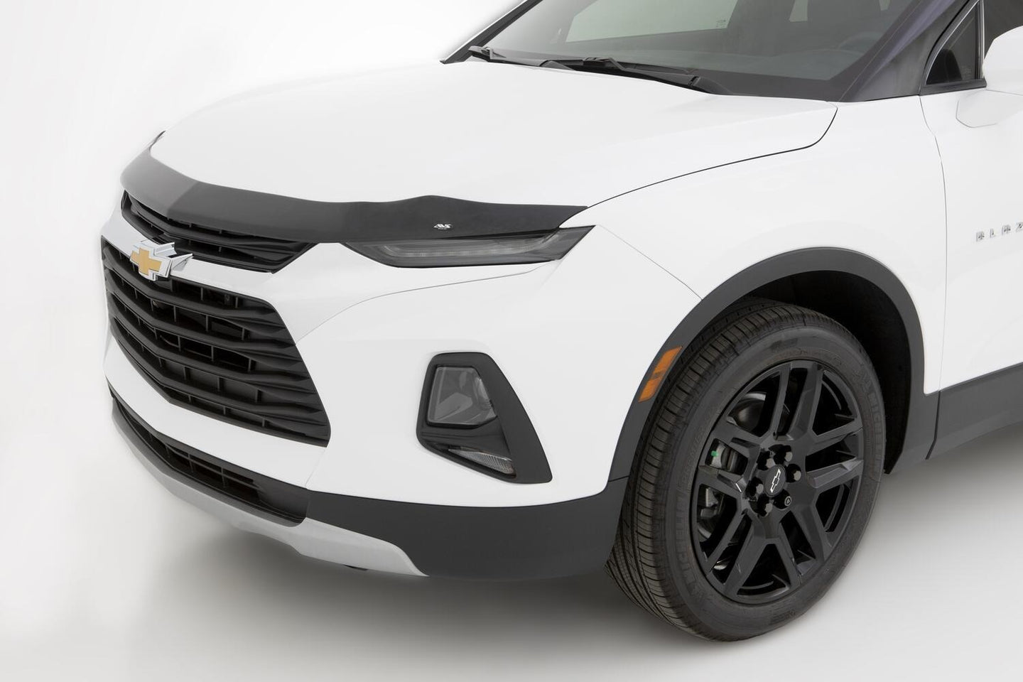 AVS_Aeroskin_322181_2019ChevyBlazer_HiRes.jpg