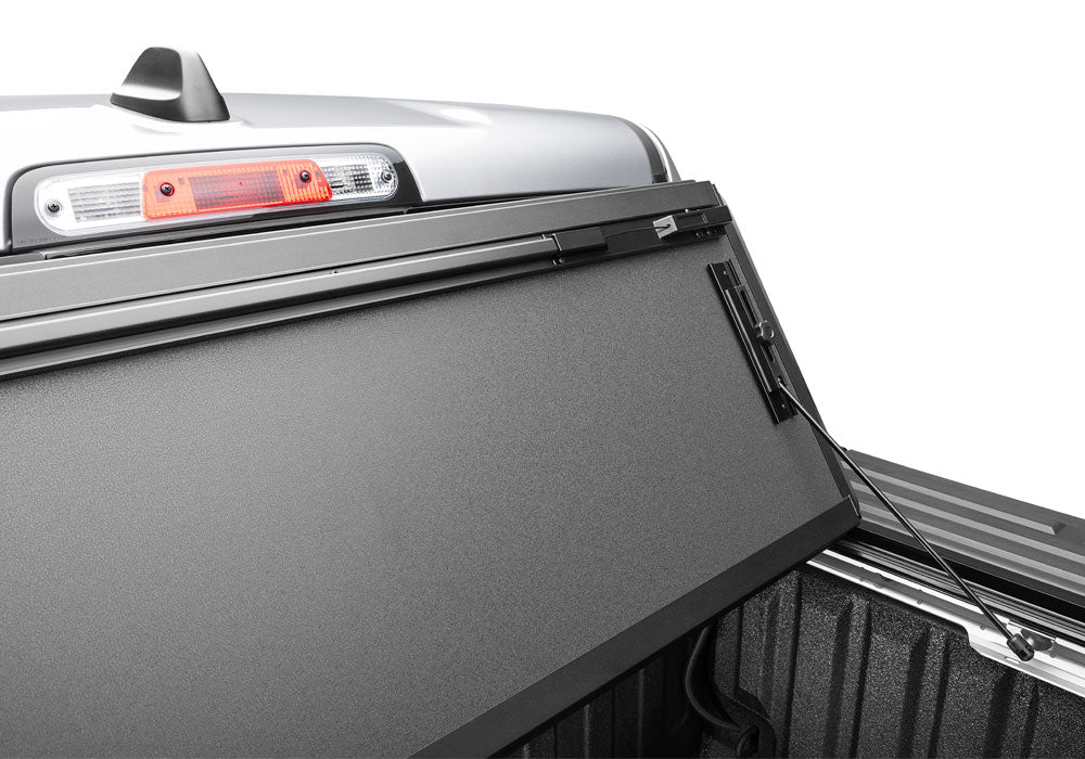 BAK_BAKFlip_MX4_22Ram1500_Detail_02.jpg