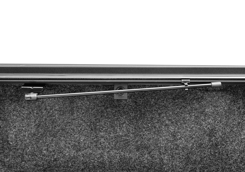 BK_BakflipMX4_22_FordLightning_RapidRed_Detail_03_PropRod.jpg