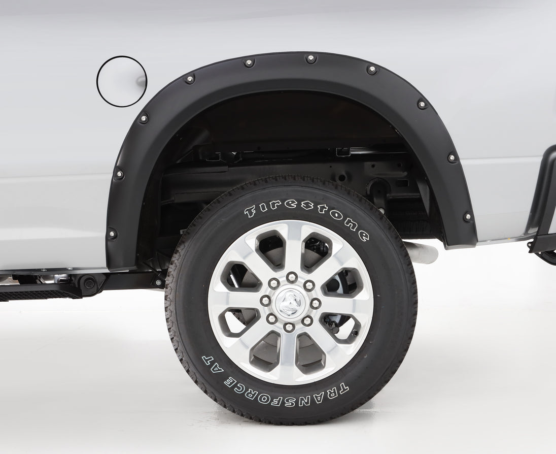 BWRbushwacker_2019ram2500_pocketstyleflares_rear_50930-02.jpg