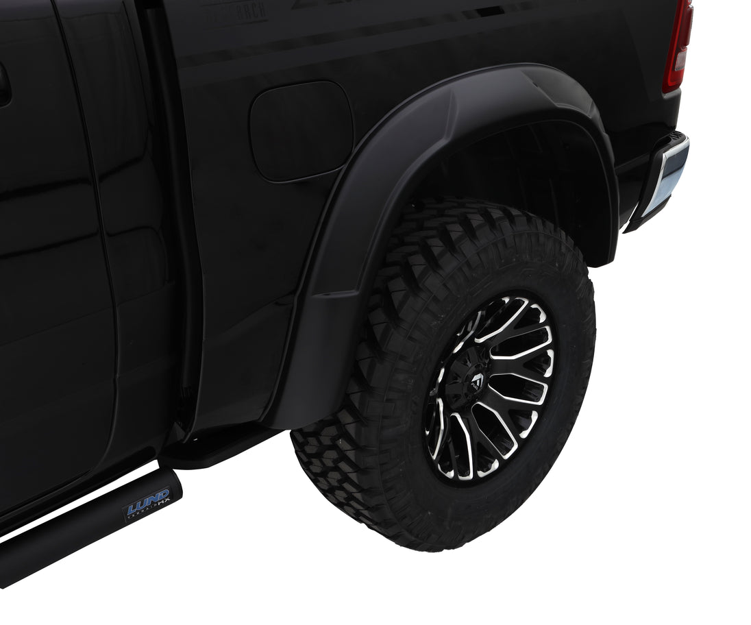 BWRbushwacker_drtfenderflares_2019ram1500_rear_50934-02.jpg