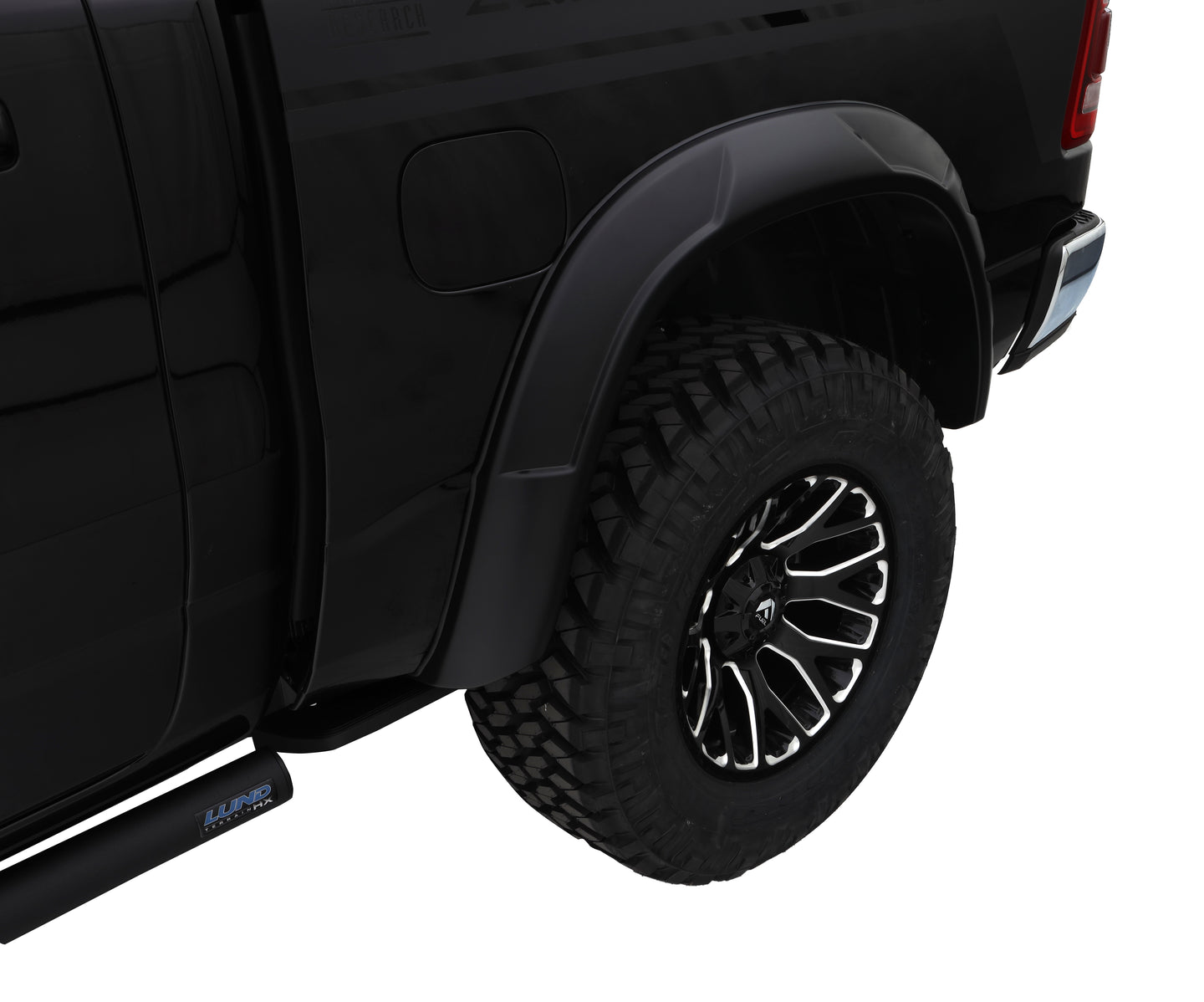 BWRbushwacker_drtfenderflares_2019ram1500_rear_50934-02.jpg
