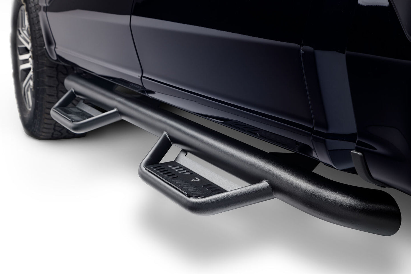 NFBnfab-podium-lg-black-textured-2018-ford-f150-blue-studio-04.jpg