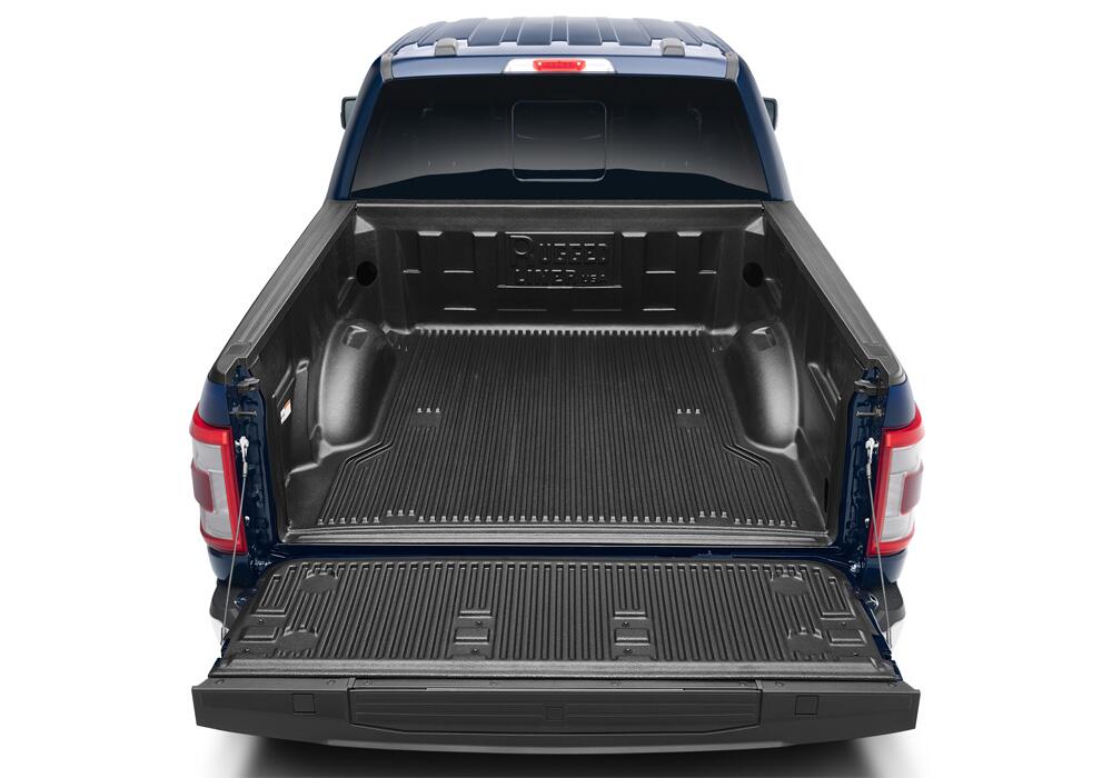 RL_BedLiner_21F150_RearHeadOn_TailgateOpen.jpg