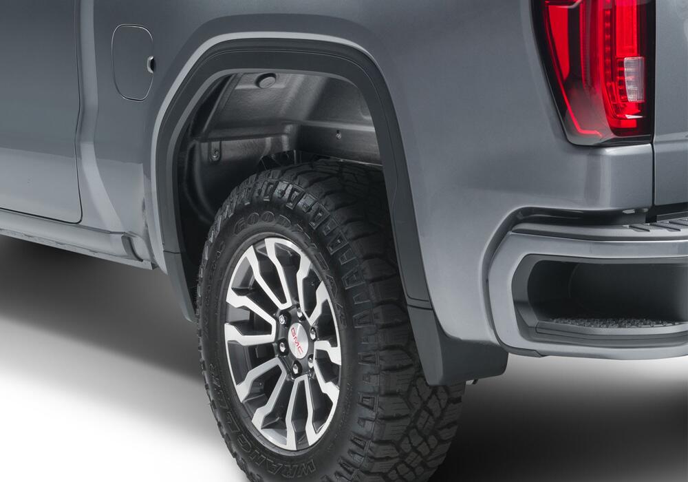 RL_WheelWellLiner_20Silverado_Detail1.jpg