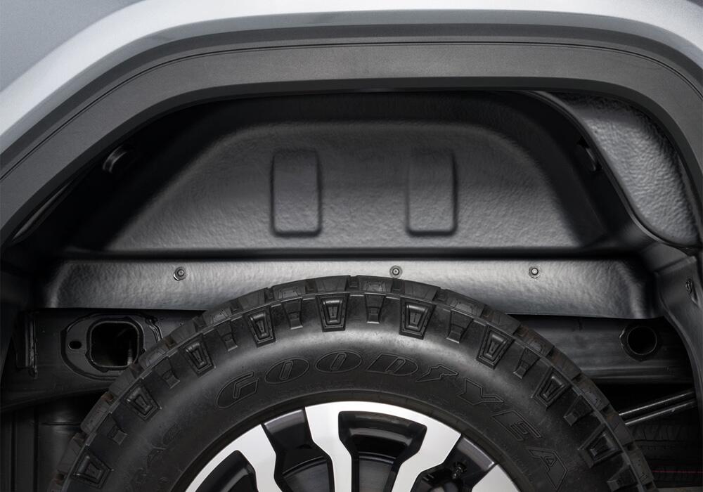 RL_WheelWellLiner_20Silverado_Detail2.jpg