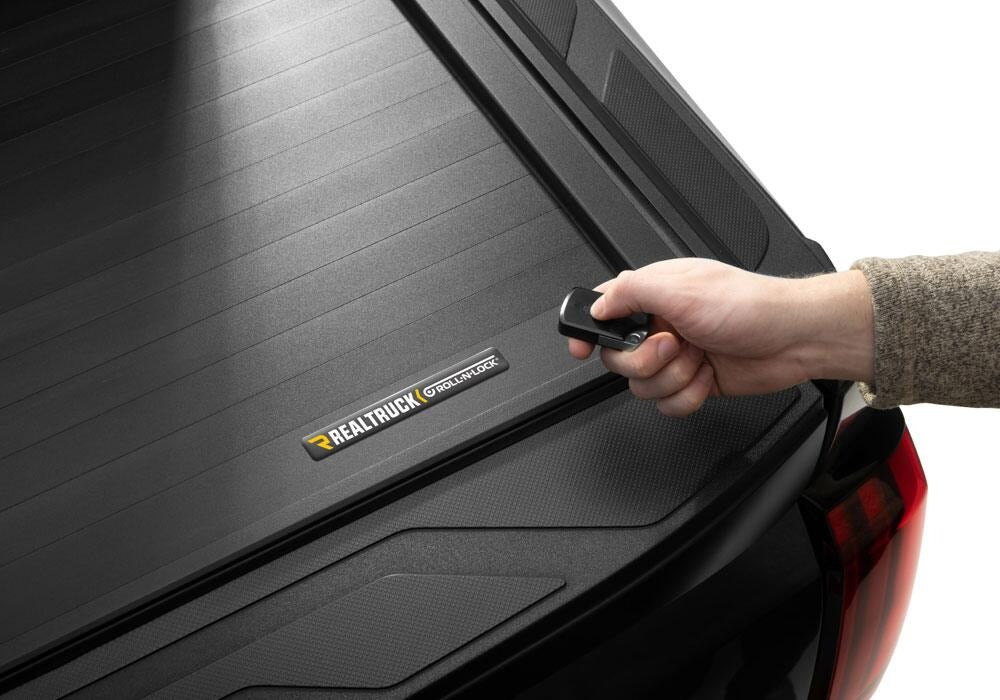 RNLroll-n-lock-e-series-xt-2022-toyota-tundra-gray-studio-06.jpg