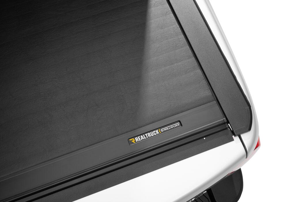 RNLroll-n-lock-m-series-2022-nissan-frontier-silver-studio-17.jpg