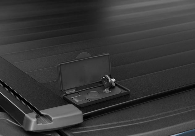 RX_ProXR_20Chevy-2500_Details_03Key-Lock.jpg