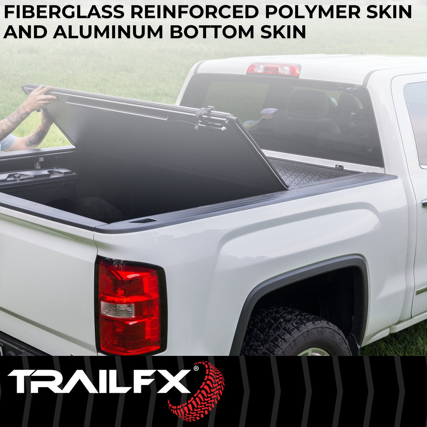 T8N_TFX2523_STANDARD HARD FOLDING TONNEAU_B2C_4.jpg