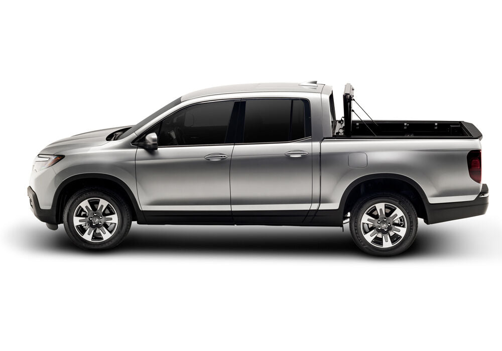 UC_Flex_2017_HondaRidgeline_ProfileOpen_01_H.jpg