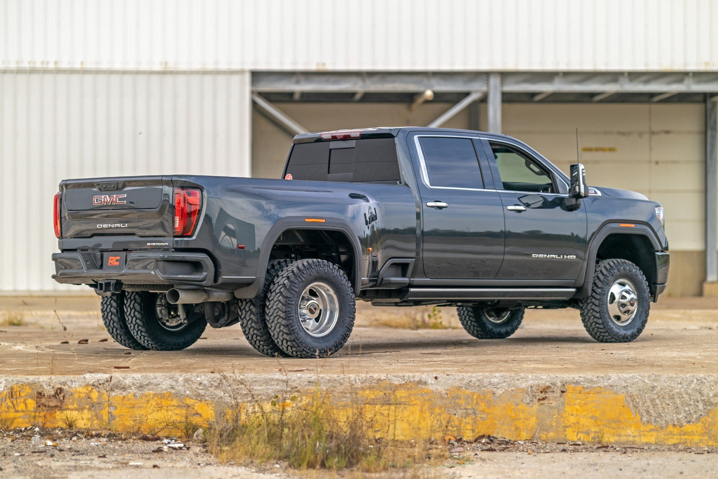 3 Inch Lift Kit | Chevy/GMC Sierra 3500 HD/Silverado 3500 HD 2WD/4WD (20-24)