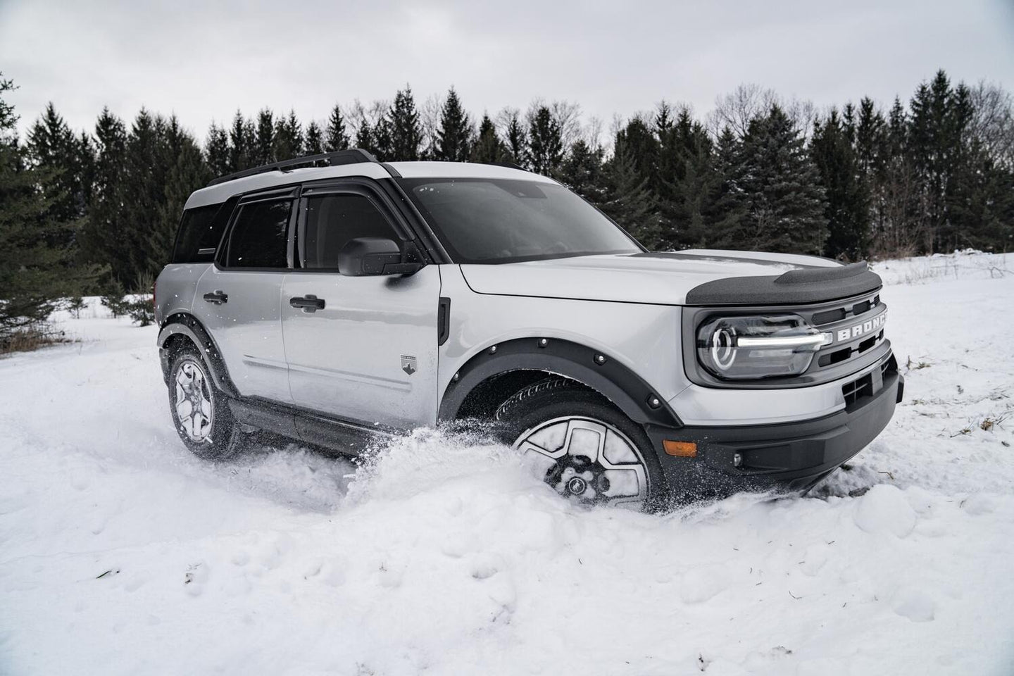 avs_ventvisor_outside_smoke_fordBroncoSport_main_94713.jpg