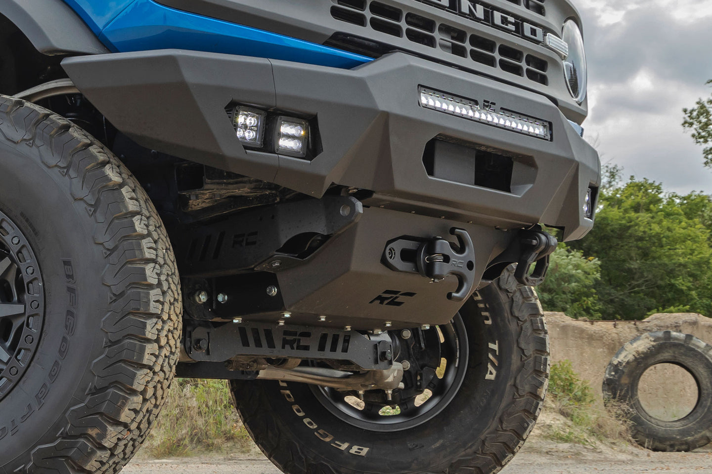 bronco-hidden-winch-install1_3.jpg