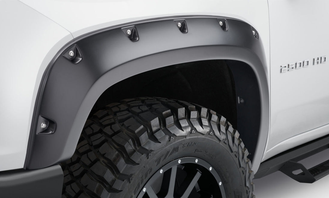 bwrbw_pocketStyle_fenderFlares_22chevroletSilverado2500hd_front_40982-02.jpg