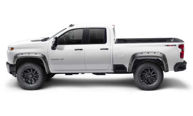 bwrbw_pocketStyle_fenderFlares_22chevroletSilverado2500hd_side_40982-02.jpg