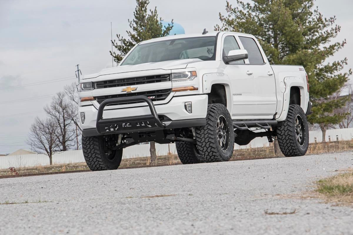 chevy-2016-1500-228-20-fdangle-outdoor_1.jpg