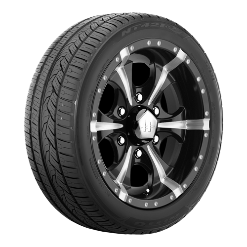 NT421Q 235/60R18 107W XL 29