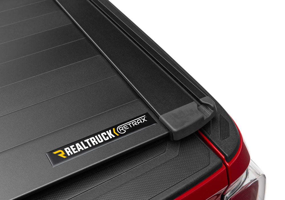 retrax-pro-xr-yakima-bars-2020-toyota-tacoma-red-studio-03.jpg