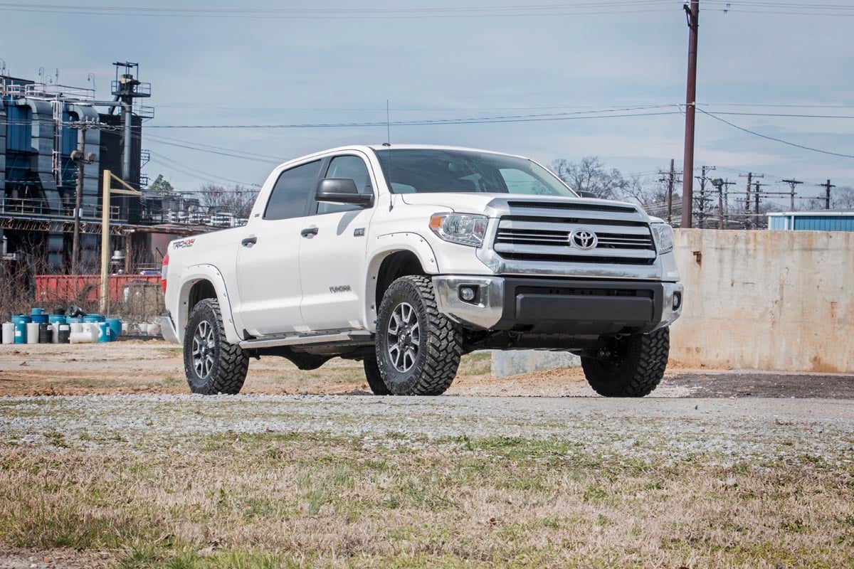 2.5-3 Inch Leveling Kit | Toyota Tundra 2WD/4WD (2007-2021)