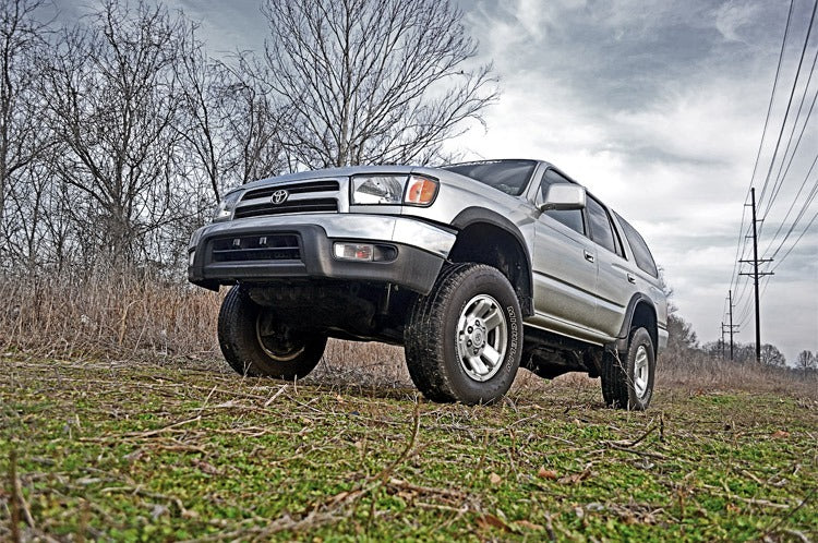 toyota-lift-kit_771n2-installed-1_3.jpg