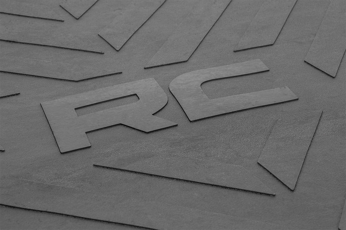 truck-logo-bed-mat-center-logo_4_2.jpg